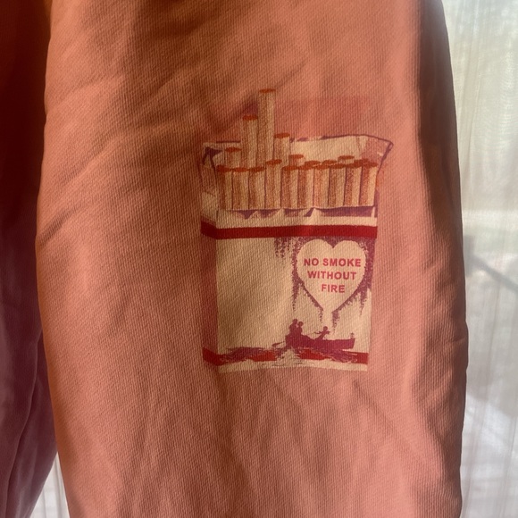 Boys lie no smoke without fire pink sweatpants - Picture 2 of 6